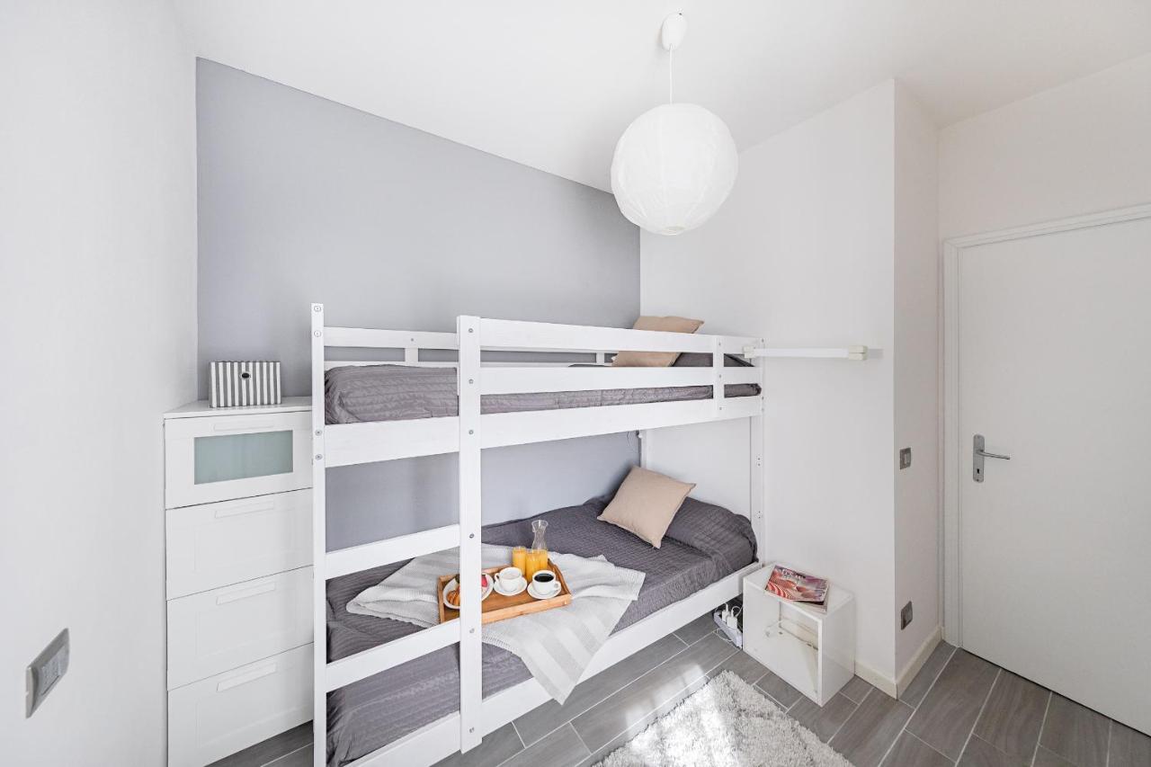 Appartamento Mazzini P1-25 By Wonderful Italy Σιρμιόνε Εξωτερικό φωτογραφία