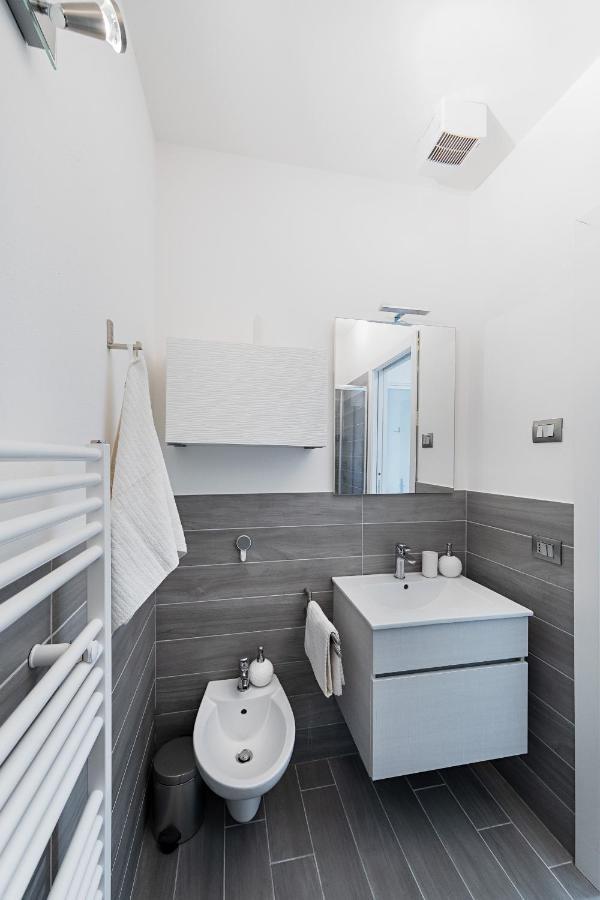 Appartamento Mazzini P1-25 By Wonderful Italy Σιρμιόνε Εξωτερικό φωτογραφία