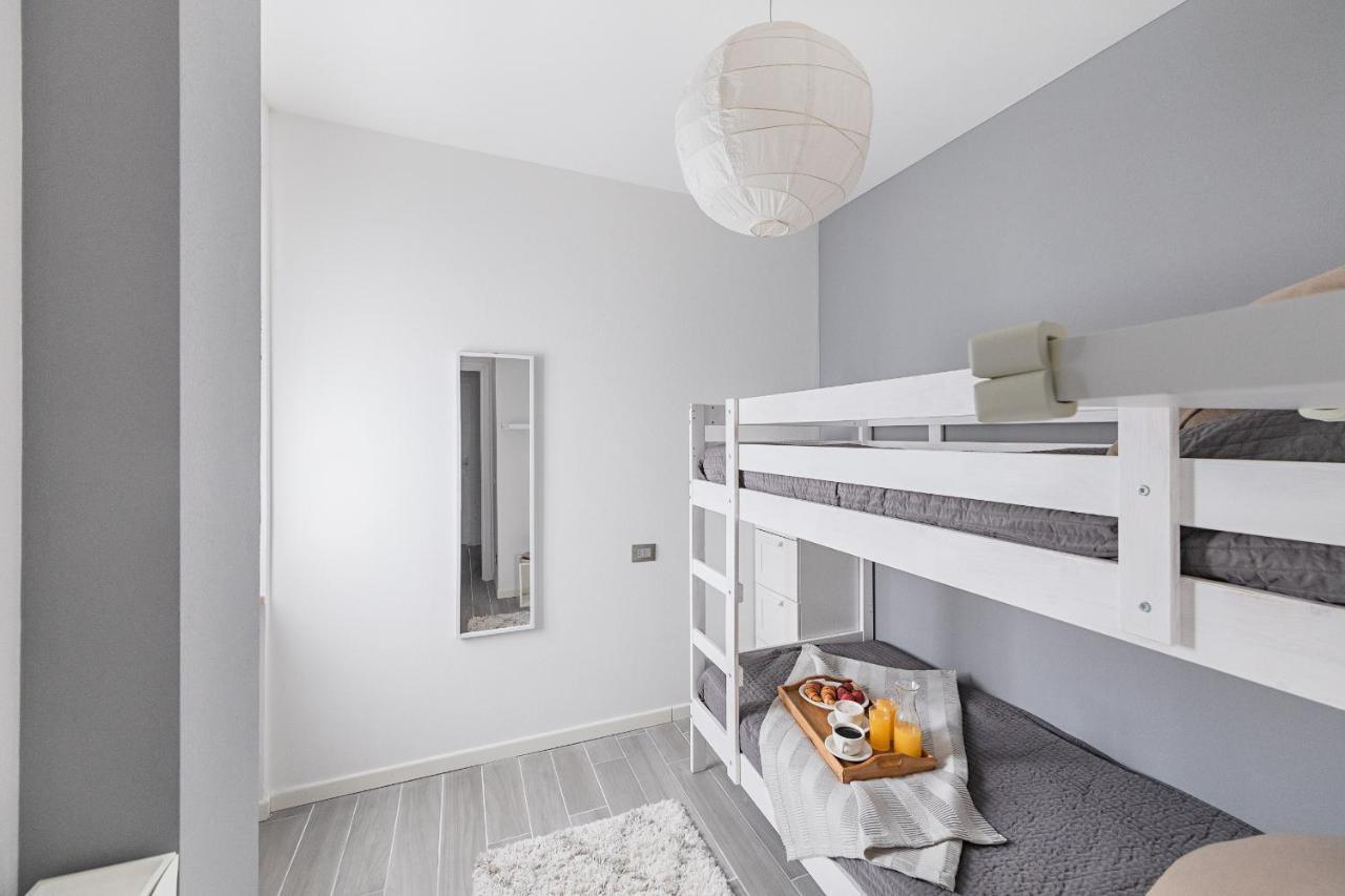 Appartamento Mazzini P1-25 By Wonderful Italy Σιρμιόνε Εξωτερικό φωτογραφία